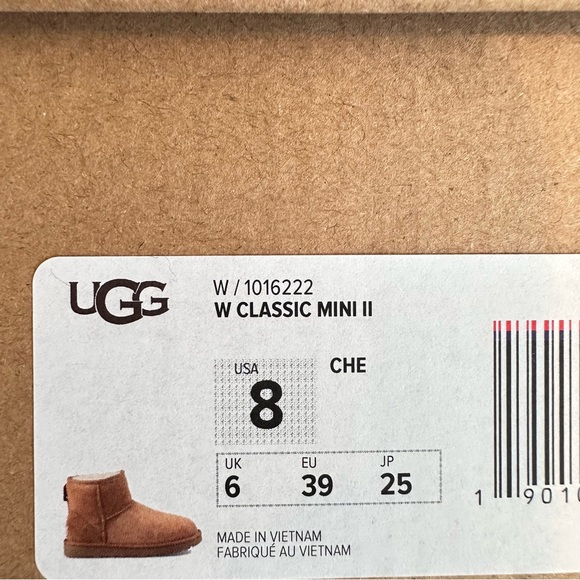 UGG Classic Mini II Women's Boots Size 8 Chestnut - Picture 10 of 11